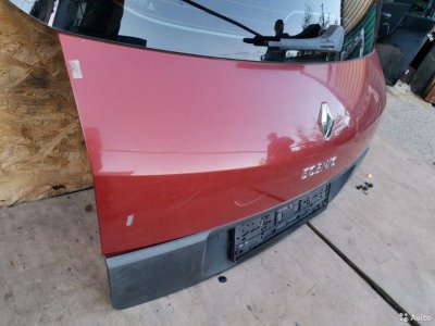 Дверь багажника Renault Scenic K4M 812 2008