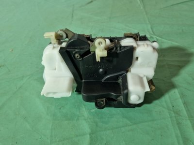 Замок двери Citroen C5 2002 хэтчбек