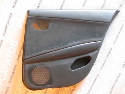 Обшивка двери Nissan Primera P12 2003 хэтчбек