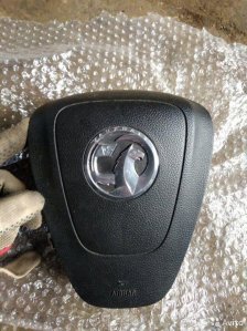 Подушка безопасности в руль Opel Astra J A16XER