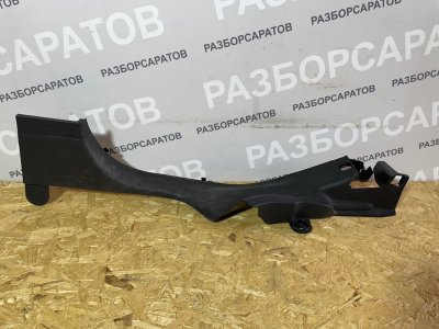 Накладка порога внутренняя Renault Megan III 2012 хэтчбек