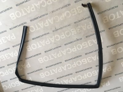 Уплотнитель стекла двери Nissan Almera N16 2005 хэтчбек