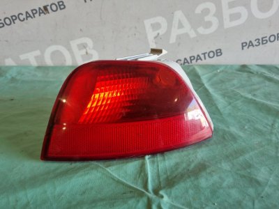 Фонарь противотуманный Ford Focus 2007 хэтчбек