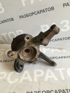 Кулак со ступицей Nissan Almera N16 2005 хэтчбек