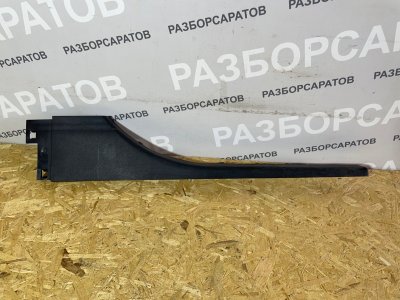 Накладка порога внутренняя Renault Megan III 2012 хэтчбек