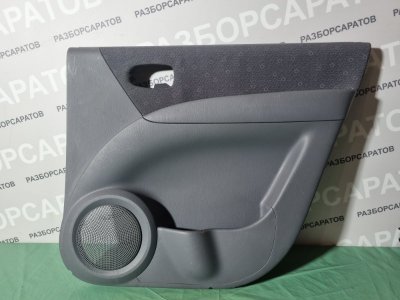 Обшивка двери Hyundai Matrix 2007 универсал