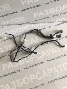 Проводка двери Nissan Almera N16 2005 хэтчбек