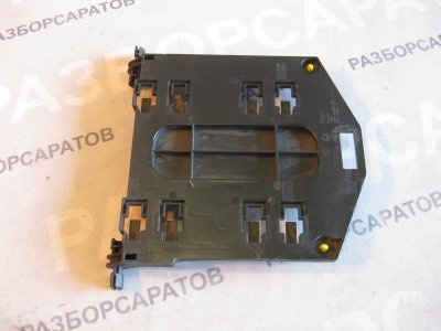 Кронштейн блока предохранителей Ford Galaxy 2006