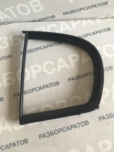 Уплотнитель форточки Nissan Almera N16 2005 хэтчбек