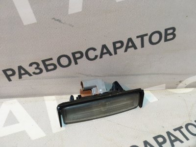 Фонарь подсветки номера Toyota Camry 2004 седан