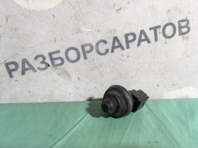 Концевик двери Renault Logan 2007