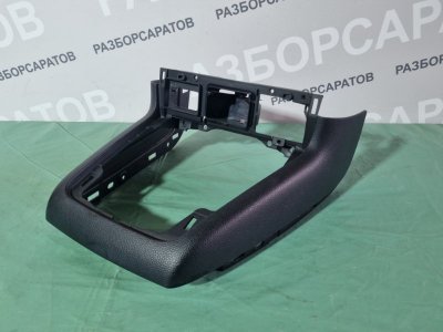 Накладка центральной консоли Ford Mondeo III 2005 седан
