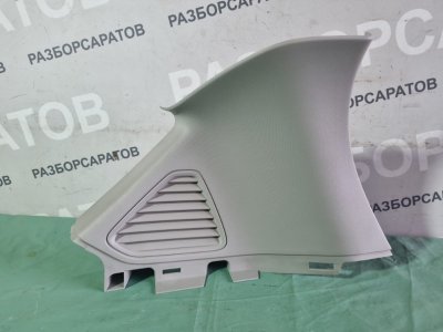 Накладка стойки Ford Kuga 2009