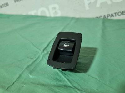 Кнопка стеклоподъемника BMW 3 E90 2011 седан