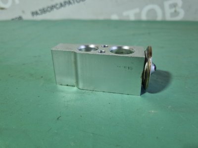 Клапан кондиционера Suzuki Swift 2010