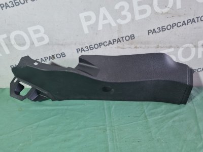 Накладка порогa Ford Kuga 2009