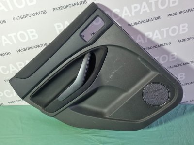 Обшивка двери Ford Kuga 2009