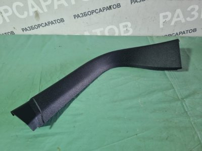 Накладка крышки багажника Ford Kuga 2009