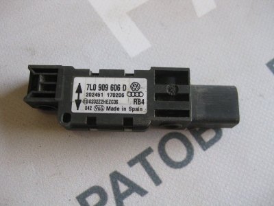 Датчик AIR BAG боковой Volkswagen Touareg 2006 Кроссовер