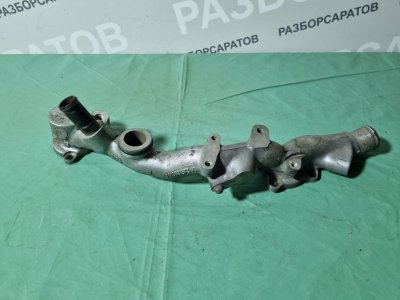Фланец двигателя системы охлаждения Citroen C5 2002 хэтчбек