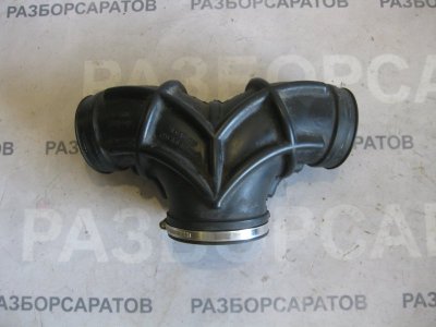Патрубок воздушного фильтра Volkswagen Touareg 2006 Кроссовер