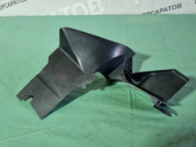 Воздуховод радиатора Ford Kuga 2009
