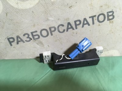 Антенна сигнализации Nissan Juke 2011