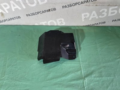 Крышка блока предохранителей Ford Focus II 2006 купе