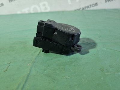 Моторчик сервопривода печки №4 Ford Kuga 2009