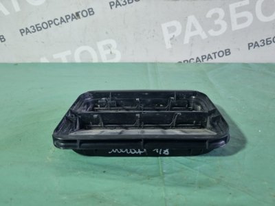 Вентиляционная решетка Renault Megane II 2008