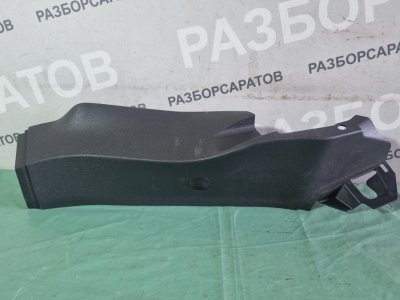 Накладка порогa Ford Kuga 2009