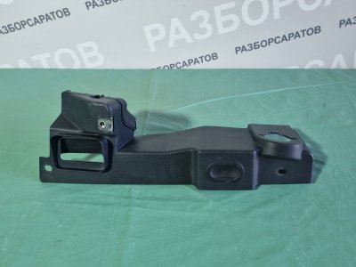 Накладка петли капота Ford Kuga 2008