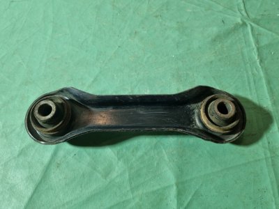 Рычаг задний поперечный Chery Fora 2007
