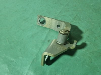 Петля двери нижняя Ford Galaxy 2006