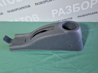 Консоль между сидений Hyundai Accent 2008 седан
