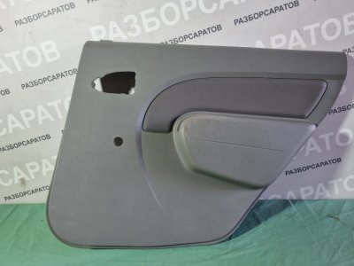 Обшивка двери Renault Logan 2007