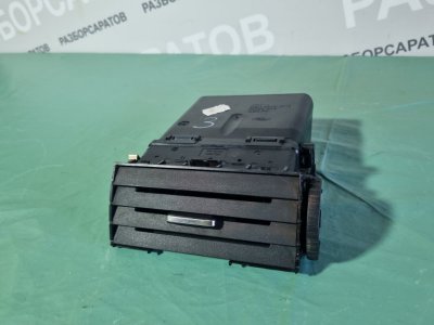 Дефлектор воздушный центральный Ford Kuga 2008