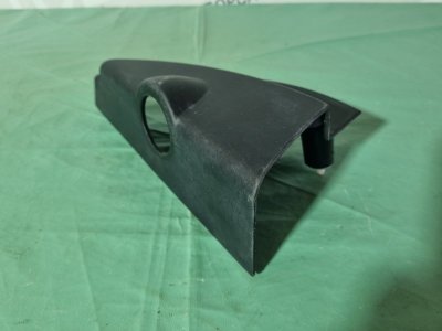 Накладка двери ( уголок ) Ford Fiesta 2007 хэтчбек 5 дв.