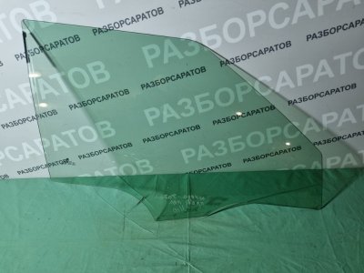 Стекло двери Skoda Fabia 2 2012