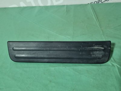 Накладка порога внутренняя Nissan Tiida C11 2013