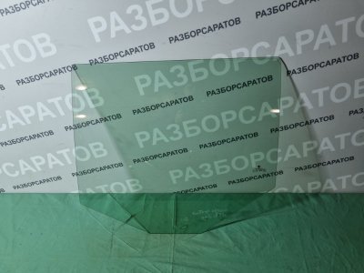 Стекло двери Skoda Fabia 2 2012