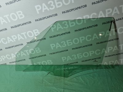 Стекло двери Skoda Fabia 2 2012
