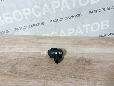Сервопривод лючка бензобака Ford Focus 2007 хэтчбек