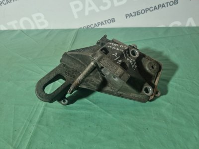 Кронштейн двигателя Ford Fiesta 2007 хэтчбек 5 дв.