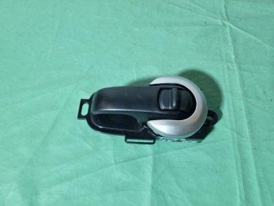 Ручка двери внутренняя Nissan Tiida C11 2013