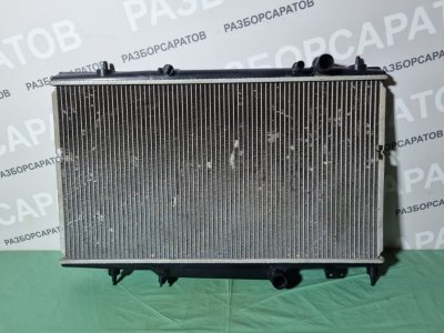 Радиатор охлаждения двигателя Citroen C5 2002 хэтчбек