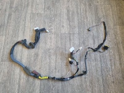 Проводка (коса) двери Nissan Tiida C11 2013
