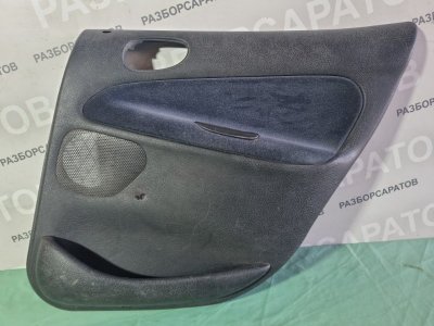 Обшивка двери Peugeot 206 2004 хэтчбек