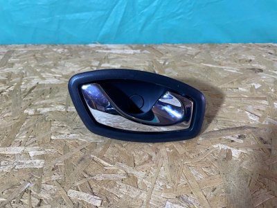 Ручка двери внутренняя Renault Megan III 2012 хэтчбек