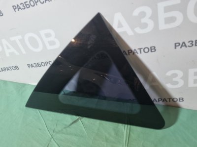 Стекло боковое глухое (форточка) KIA Ceed 2009 универсал